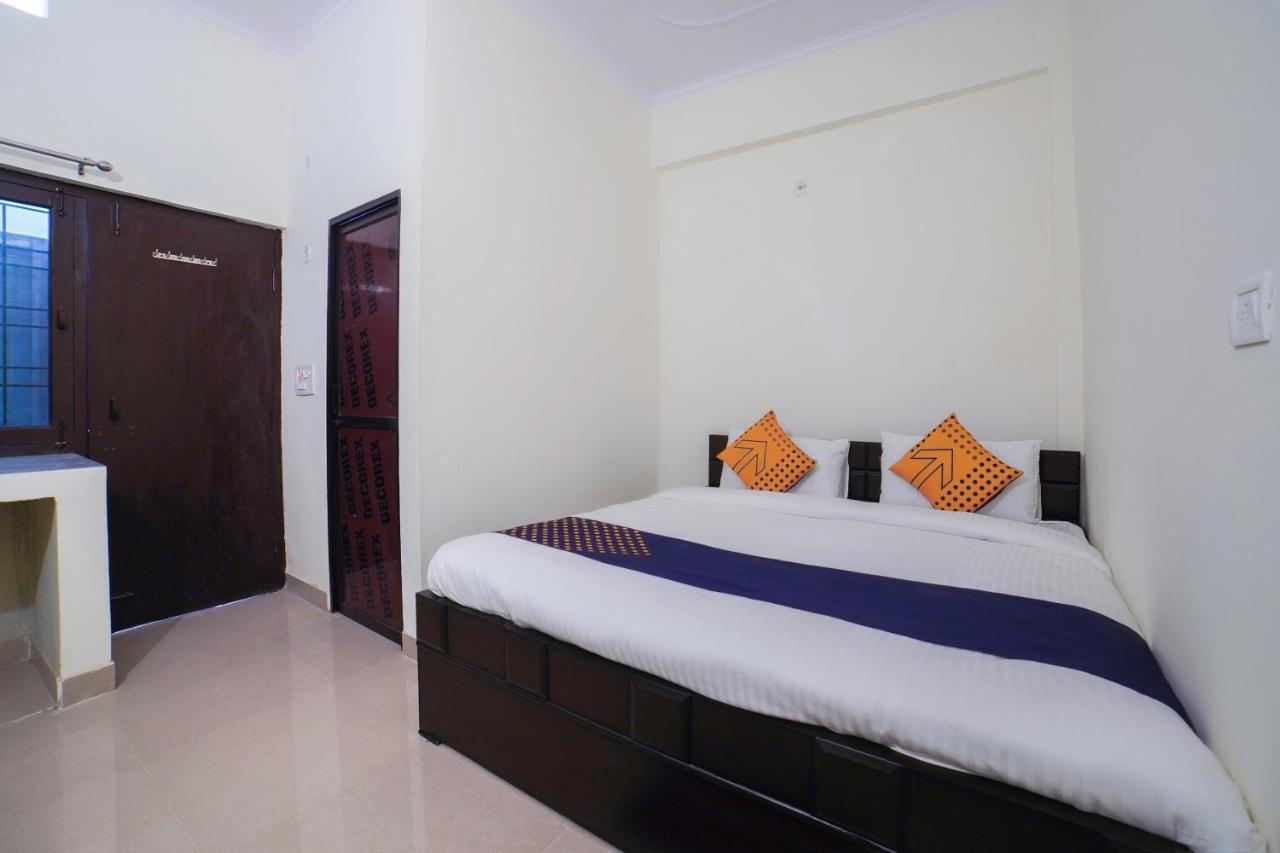 Spot On 67119 Hotel Shivam Residency Rāmpura Exterior foto